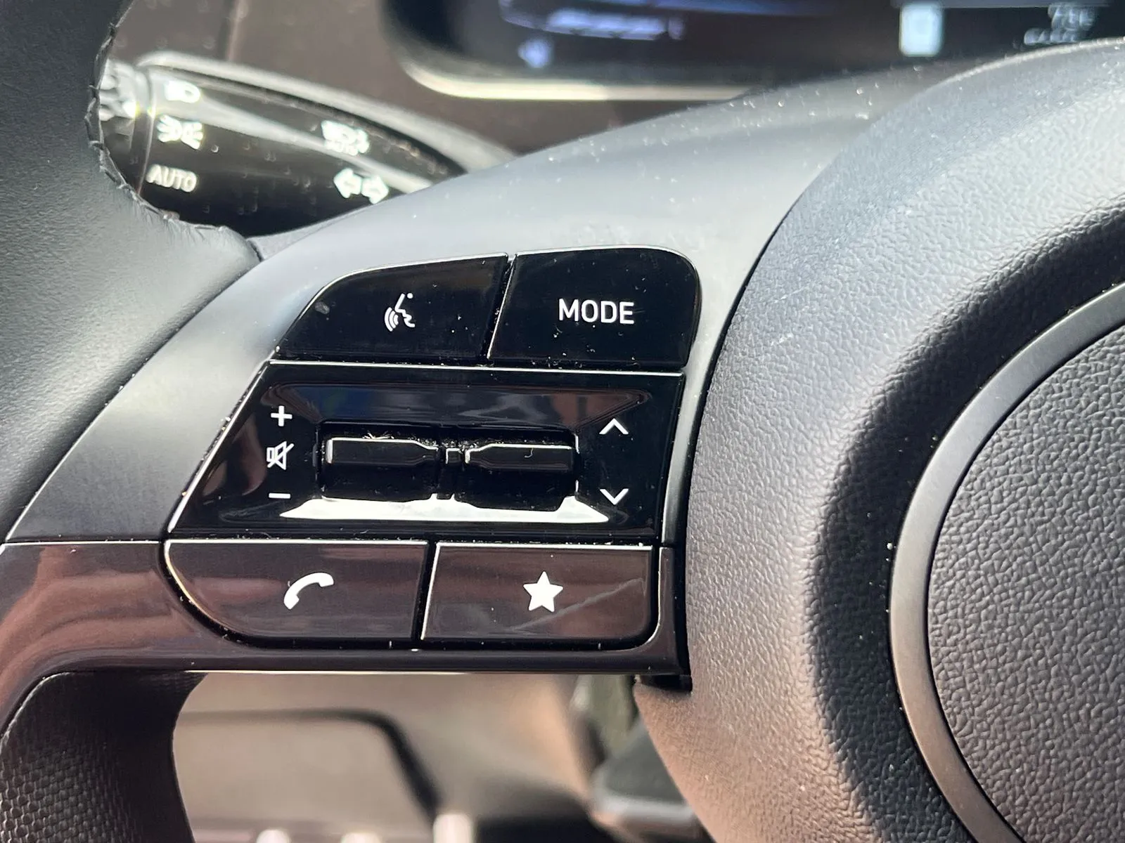 2025 Hyundai Elantra SEL - Photo 23