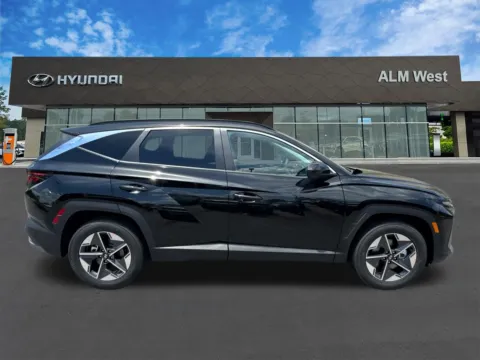 More photos of 2026 Hyundai Tucson SEL at ALM Hyundai West, GA