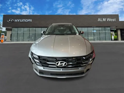 Photos of 2026 Hyundai Tucson SEL for sale in Lithia Springs, GA at ALM Hyundai West