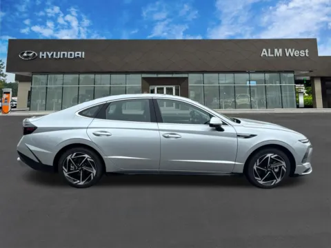 More photos of 2026 Hyundai Sonata SEL Sport at ALM Hyundai West, GA