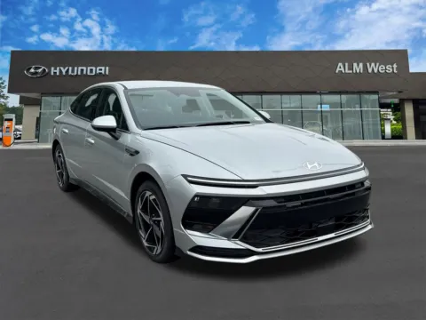 More photos of 2026 Hyundai Sonata SEL Sport at ALM Hyundai West, GA