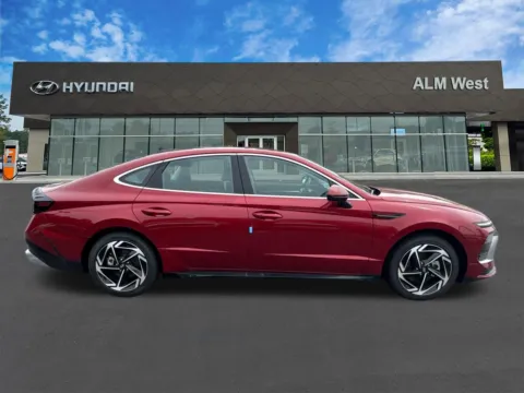More photos of 2026 Hyundai Sonata SEL Sport at ALM Hyundai West, GA