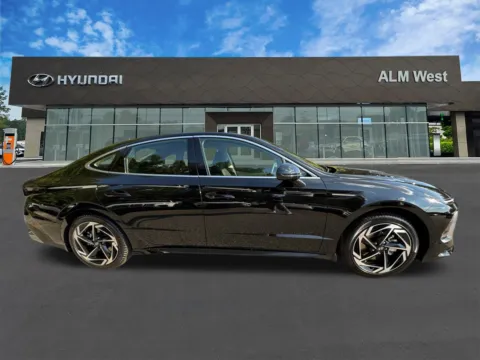 More photos of 2026 Hyundai Sonata SEL Sport at ALM Hyundai West, GA