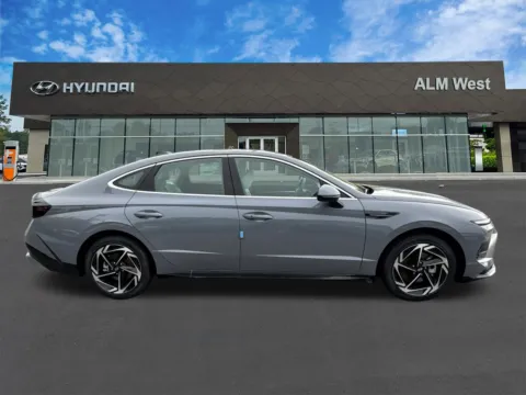 More photos of 2026 Hyundai Sonata SEL Sport at ALM Hyundai West, GA