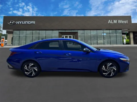 More photos of 2025 Hyundai Elantra SEL Sport at ALM Hyundai West, GA
