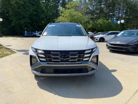 White 2025 Hyundai Tucson Limited for sale in Lithia Springs, GA