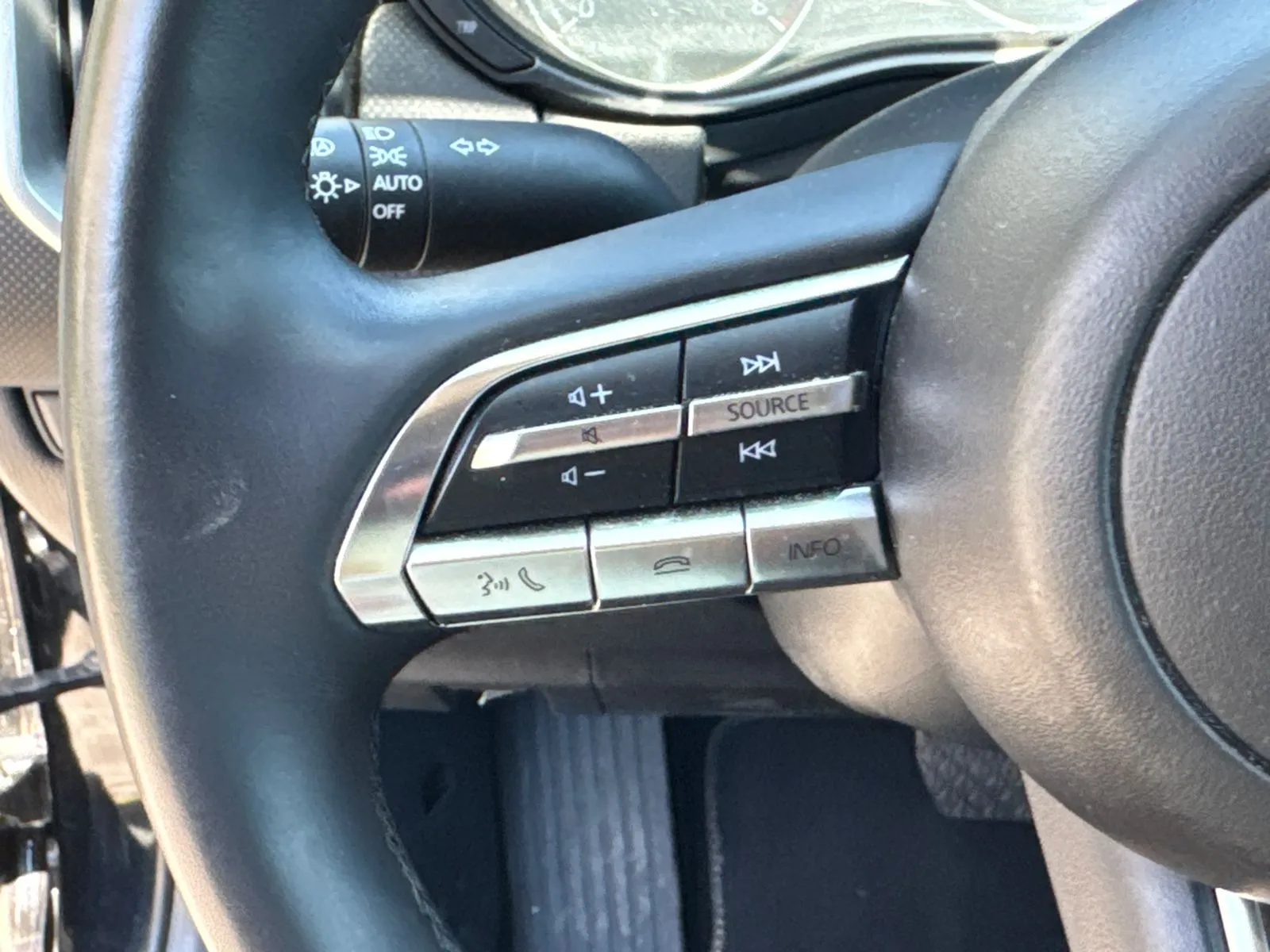 2025 Mazda CX-50 Premium - Photo 26