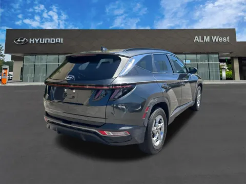 More photos of 2022 Hyundai Tucson SEL at ALM Hyundai West, GA