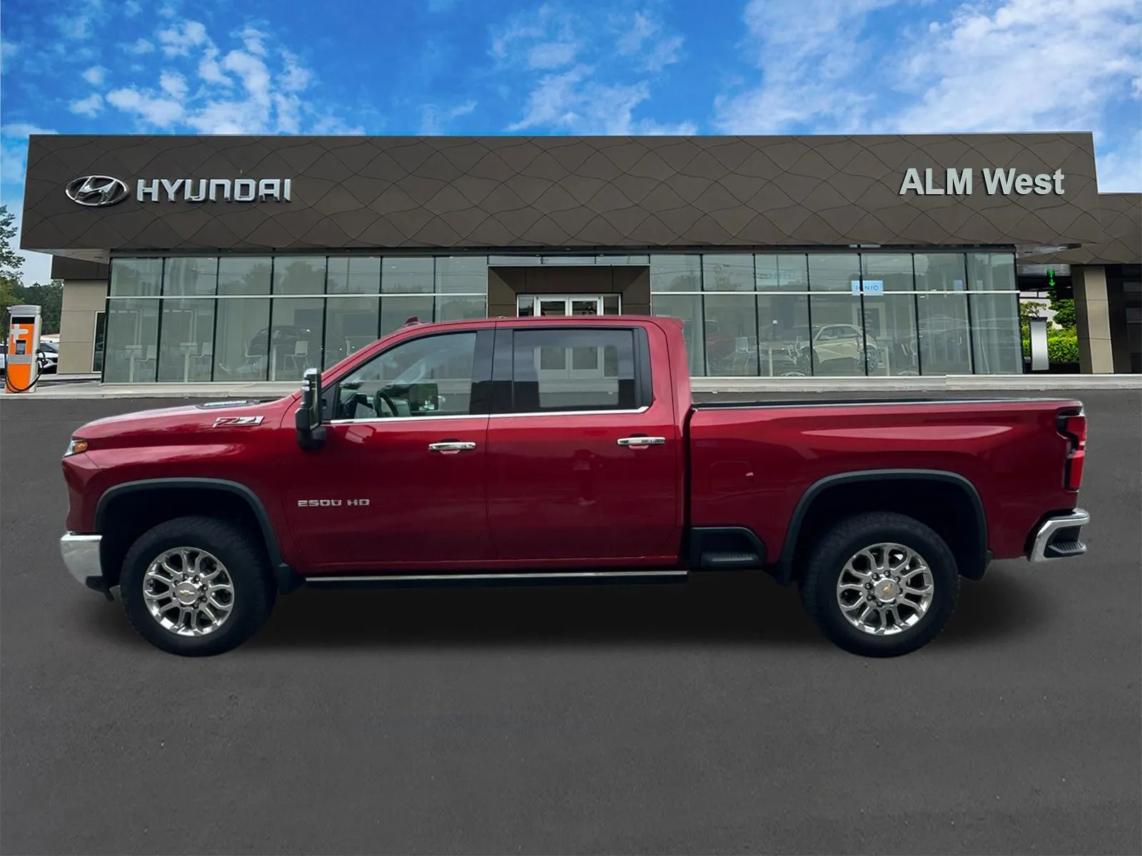 2025 Chevrolet Silverado 2500HD LTZ - Photo 8