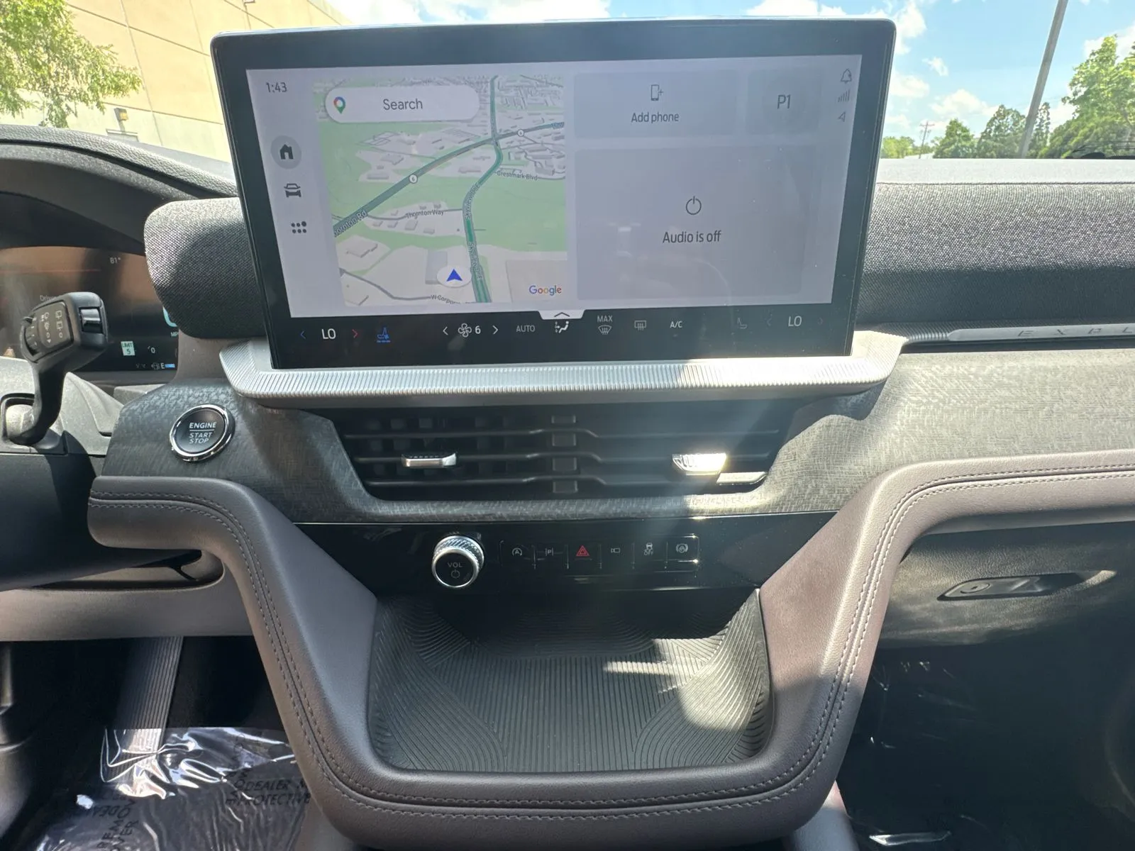 2026 Ford Explorer Platinum - Photo 29