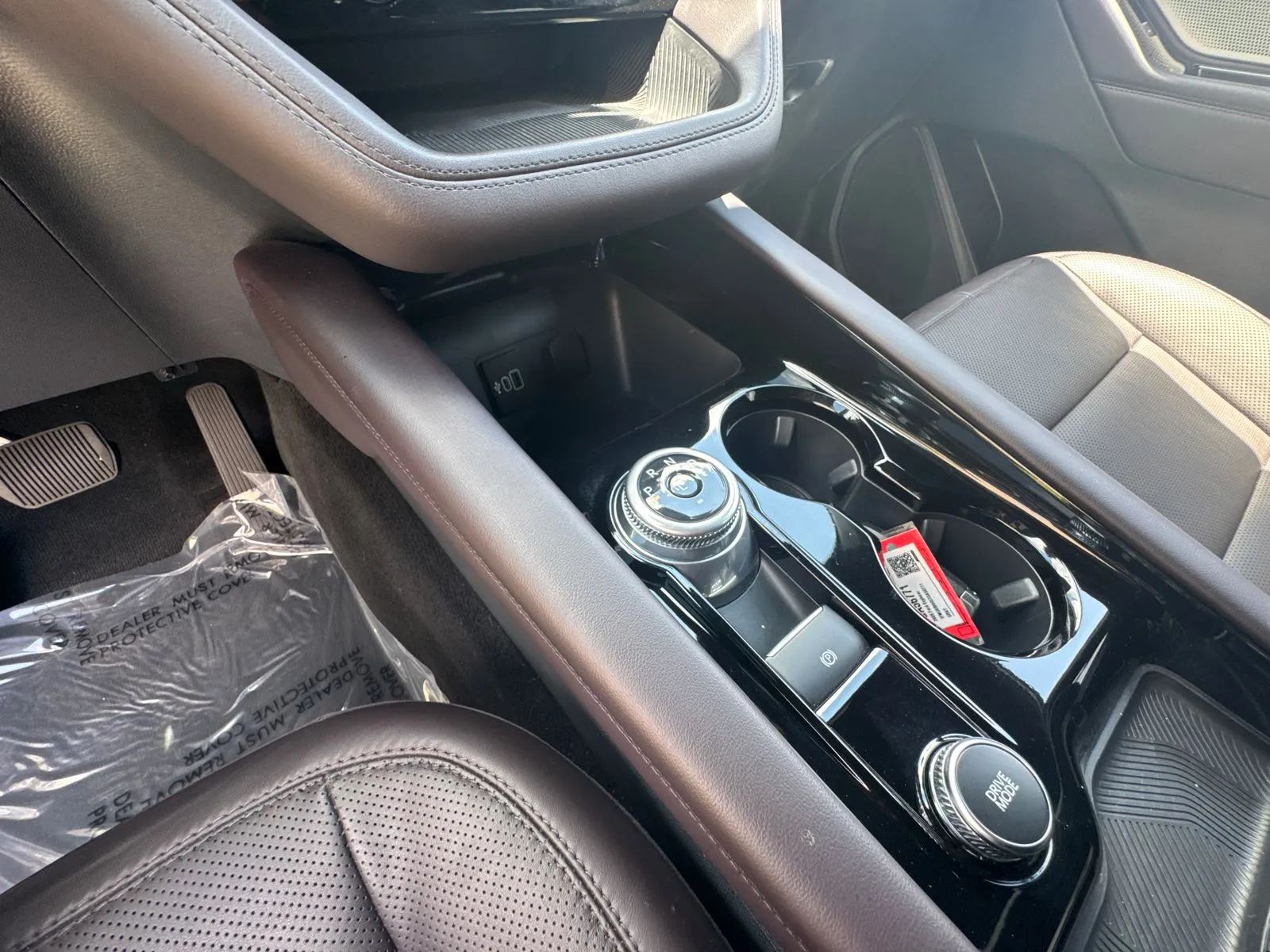 2026 Ford Explorer Platinum - Photo 31