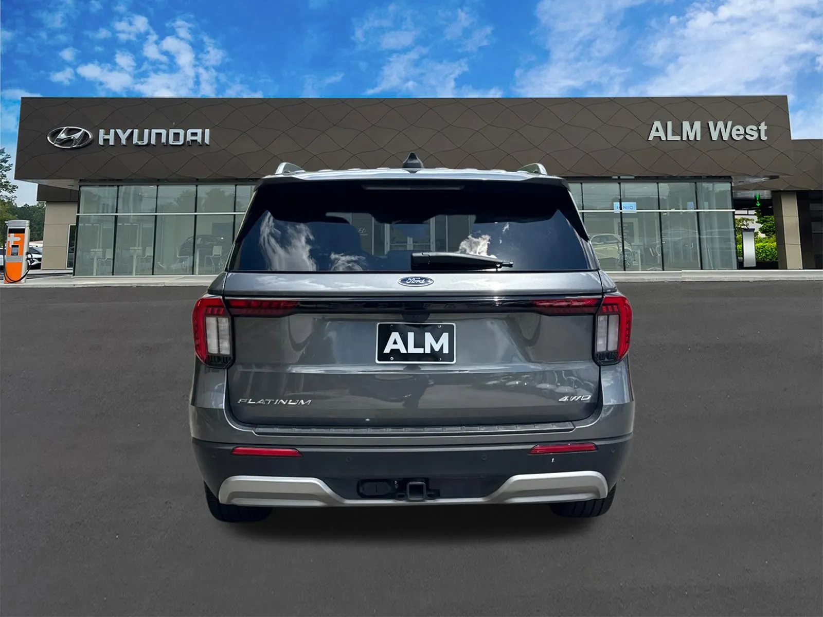 2026 Ford Explorer Platinum - Photo 6