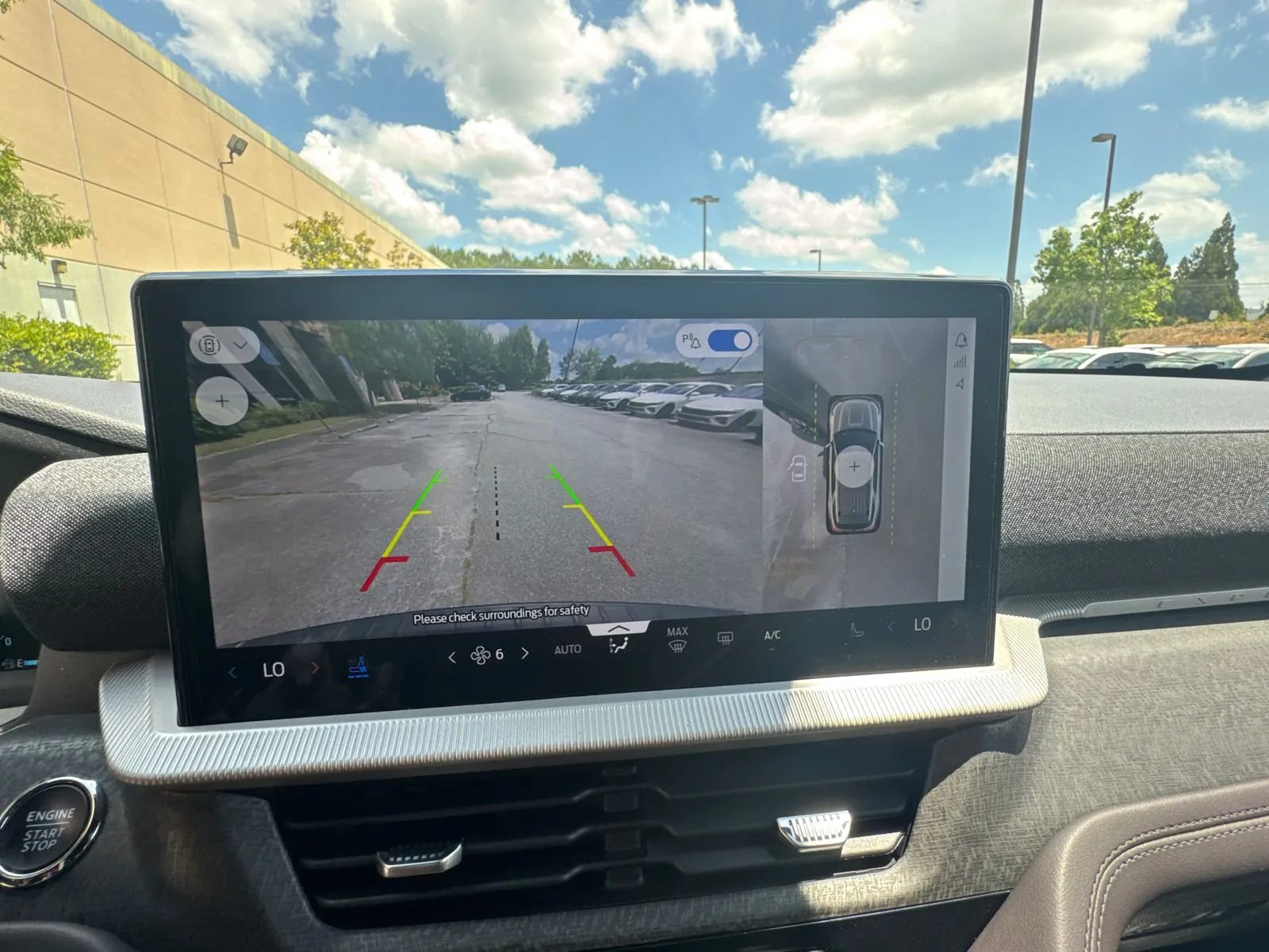 2026 Ford Explorer Platinum - Photo 30