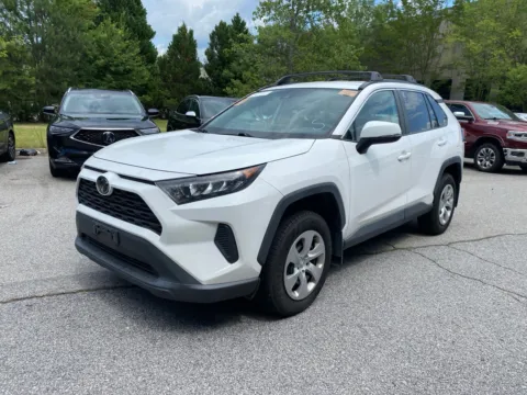 Photos of 2019 Toyota RAV4 LE for sale in Lithia Springs, GA at ALM Hyundai West