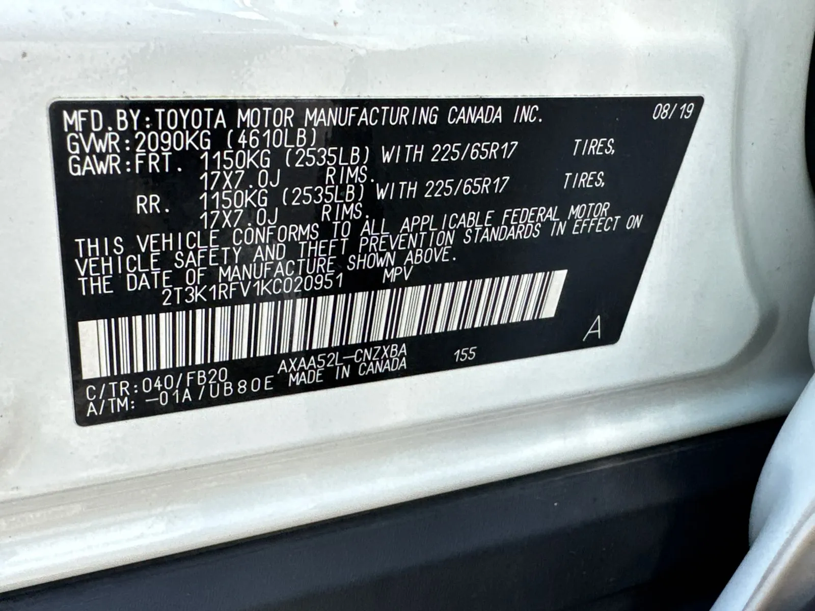 2019 Toyota RAV4 LE - Photo 31