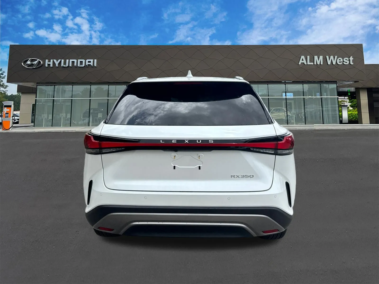 2025 Lexus RX 350 - Photo 6