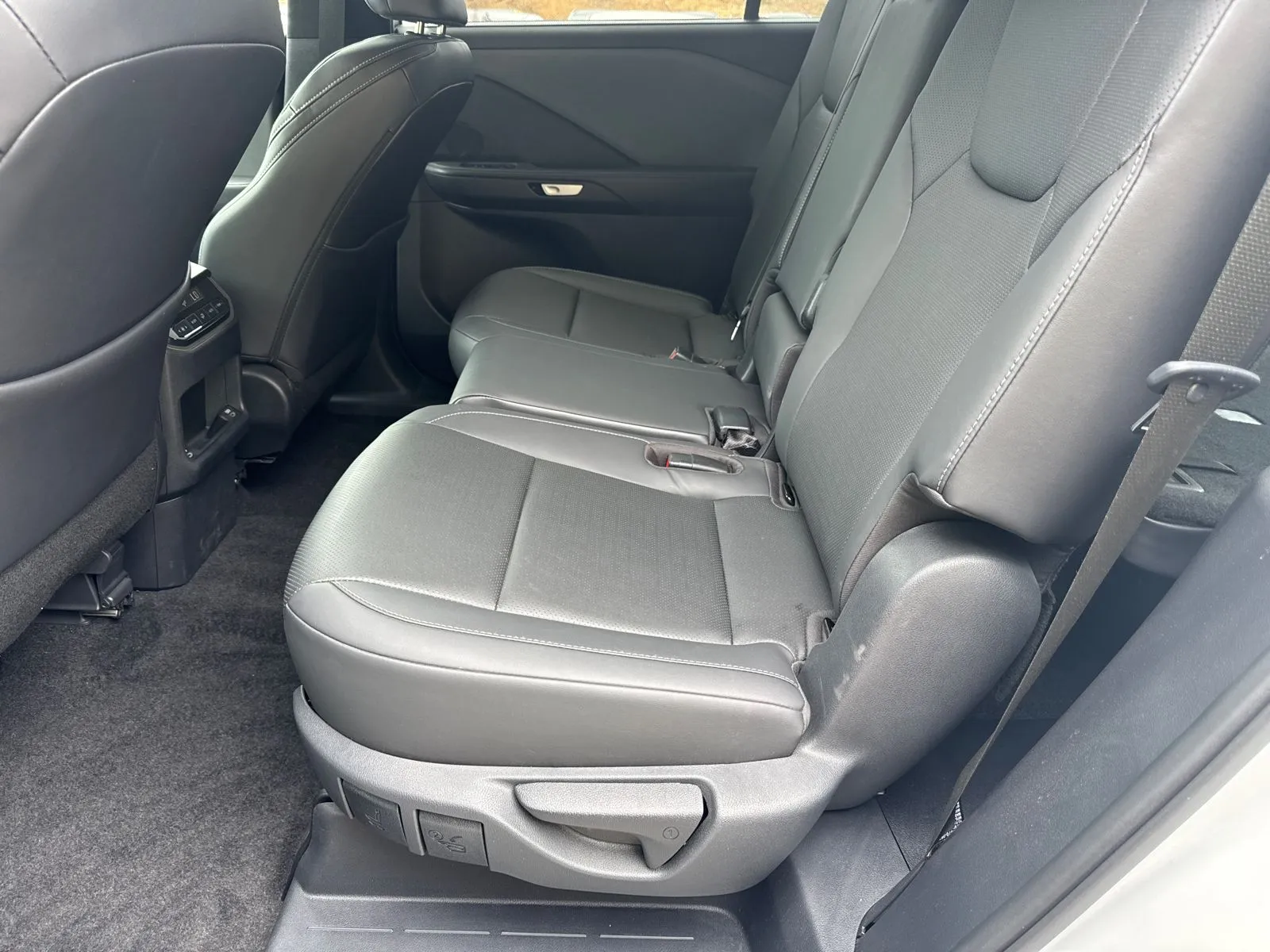 2024 Lexus TX 350 - Photo 21