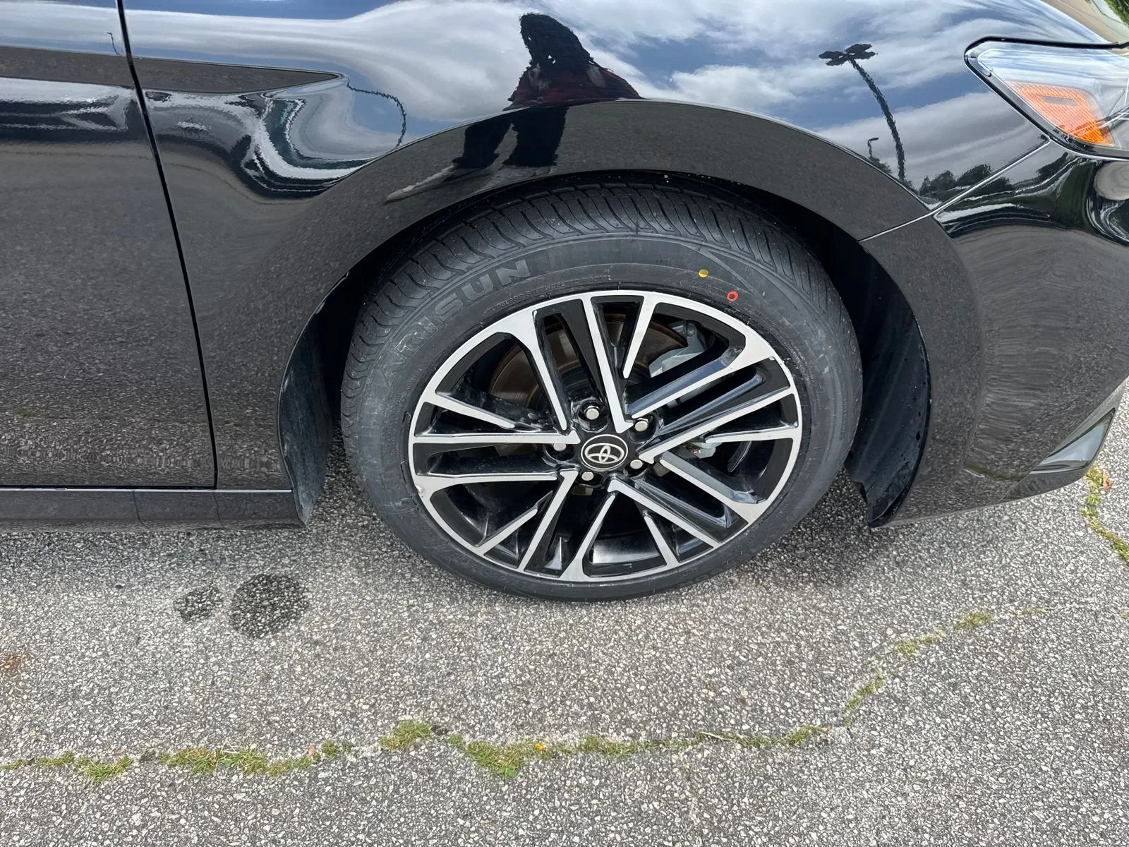 2025 Toyota Camry XLE - Photo 12
