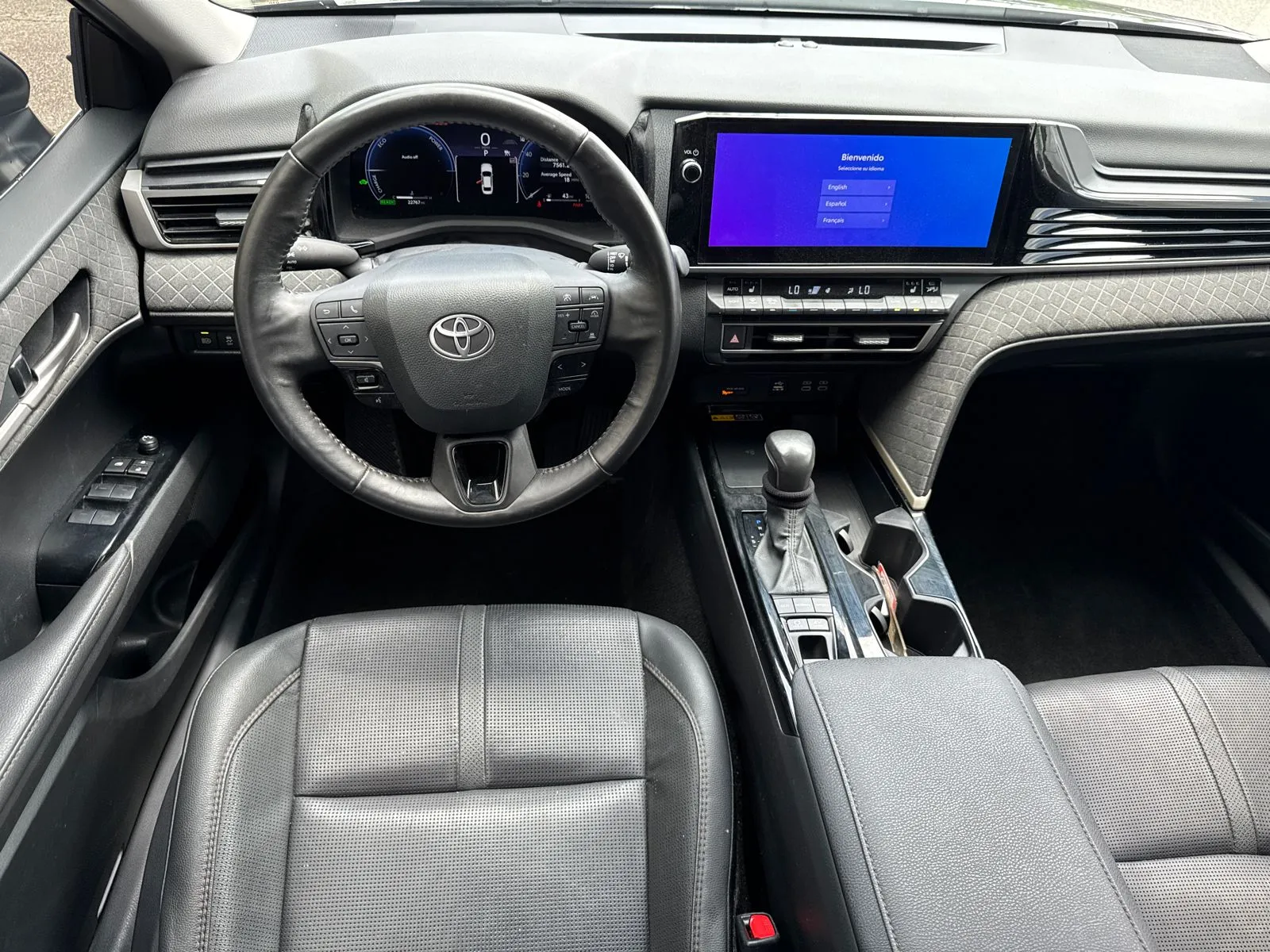 2025 Toyota Camry XLE - Photo 22