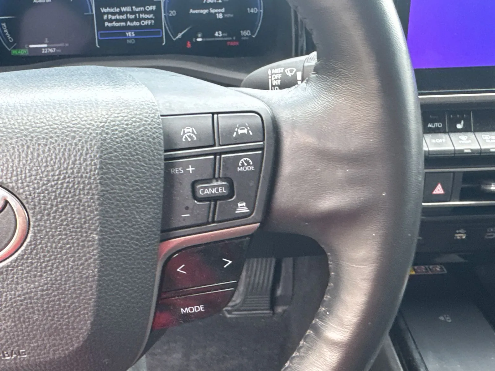 2025 Toyota Camry XLE - Photo 26