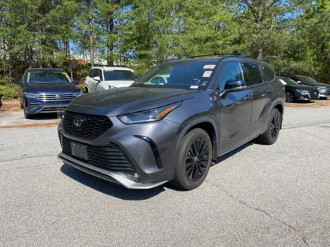 Photos of 2024 Toyota Highlander XSE for sale in Lithia Springs, GA at ALM Hyundai West
