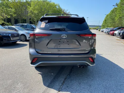 More photos of 2024 Toyota Highlander XSE at ALM Hyundai West, GA