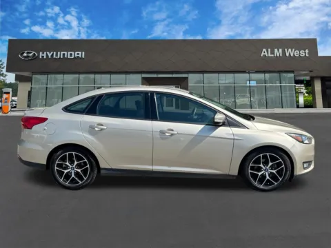 More photos of 2018 Ford Focus SEL at ALM Hyundai West, GA