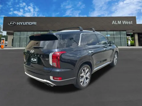 More photos of 2021 Hyundai Palisade Limited at ALM Hyundai West, GA