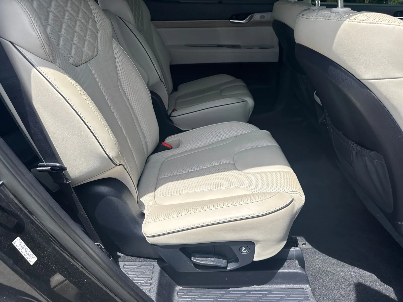 2021 Hyundai Palisade Limited - Photo 15
