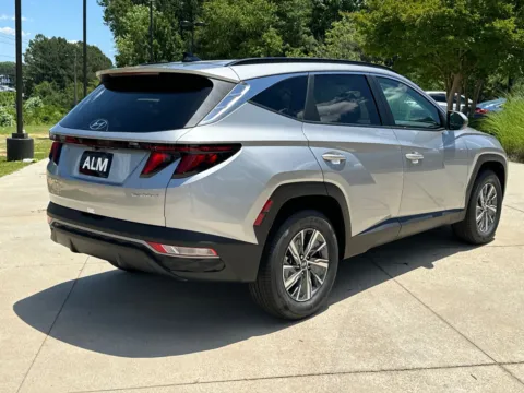 More photos of 2024 Hyundai Tucson Hybrid Blue at ALM Hyundai West, GA