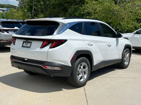 More photos of 2024 Hyundai Tucson SEL at ALM Hyundai West, GA