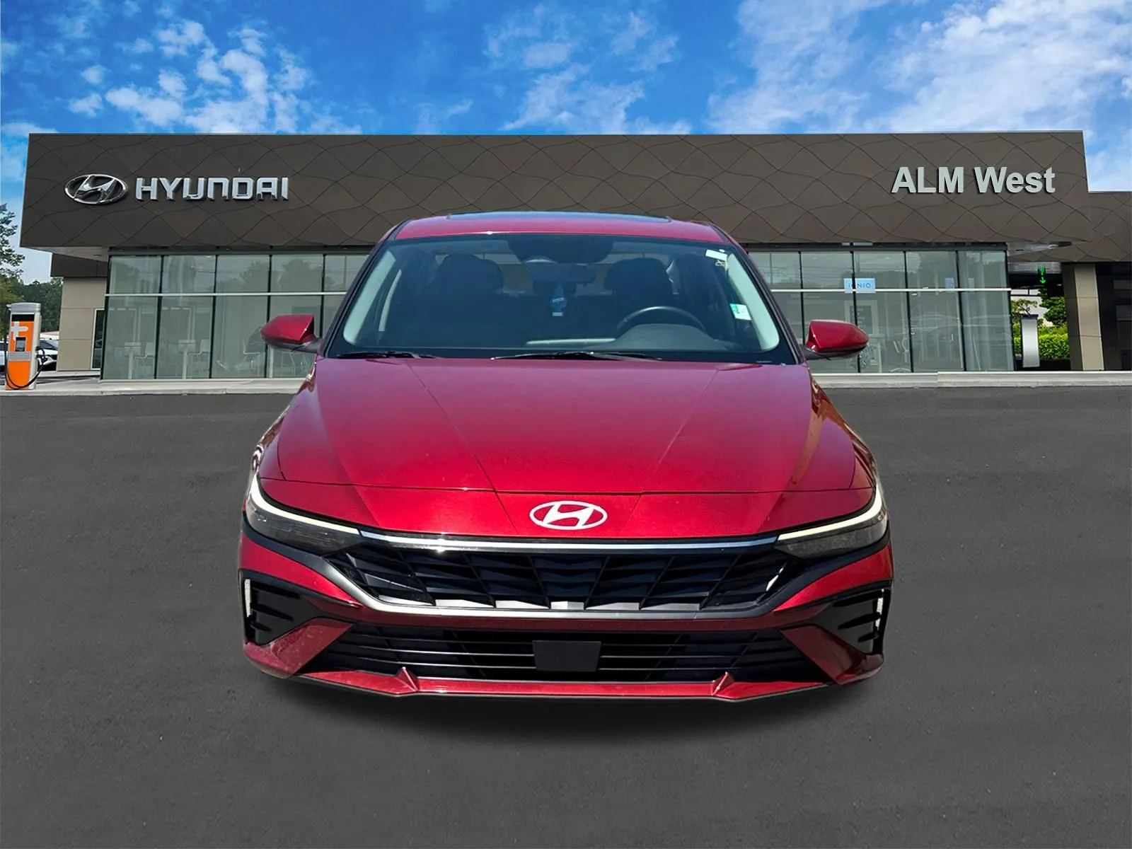 2024 Hyundai Elantra SEL - Photo 2