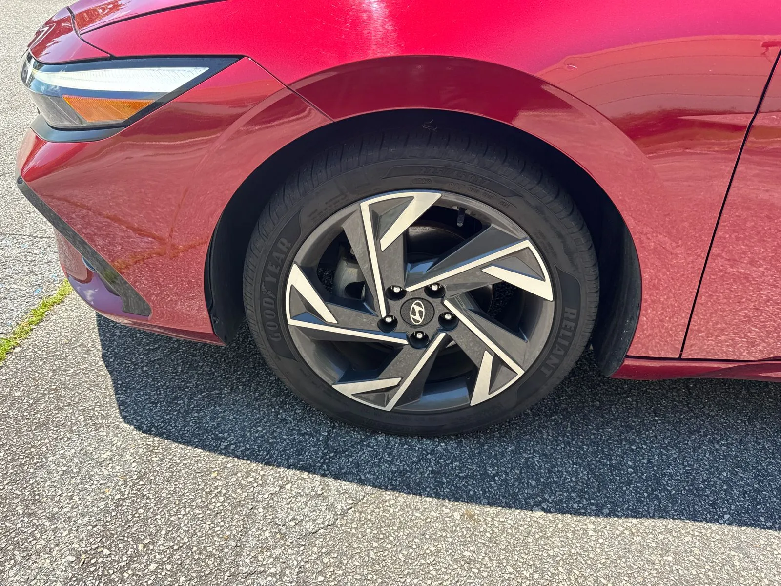 2024 Hyundai Elantra SEL - Photo 11