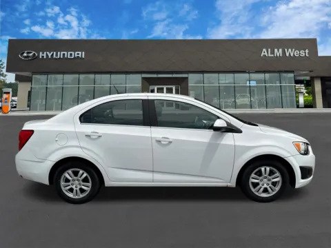 More photos of 2014 Chevrolet Sonic LT at ALM Hyundai West, GA