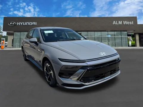 More photos of 2026 Hyundai Sonata SEL Sport at ALM Hyundai West, GA