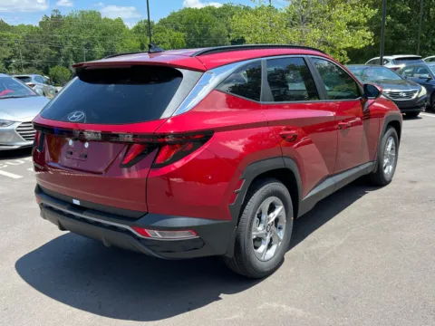 More photos of 2024 Hyundai Tucson SEL at ALM Hyundai West, GA