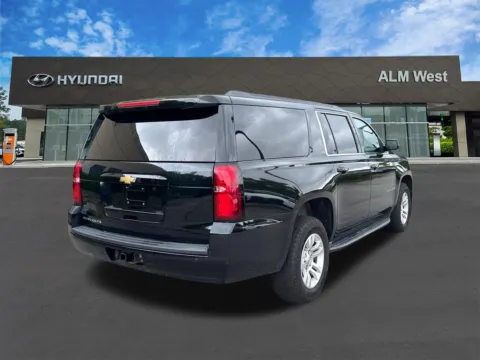 More photos of 2018 Chevrolet Suburban LT at ALM Hyundai West, GA