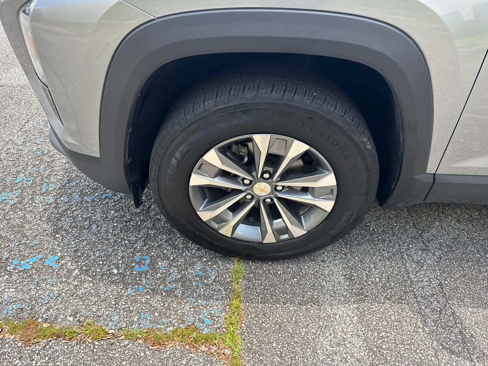 2025 Chevrolet Equinox LT - Photo 11