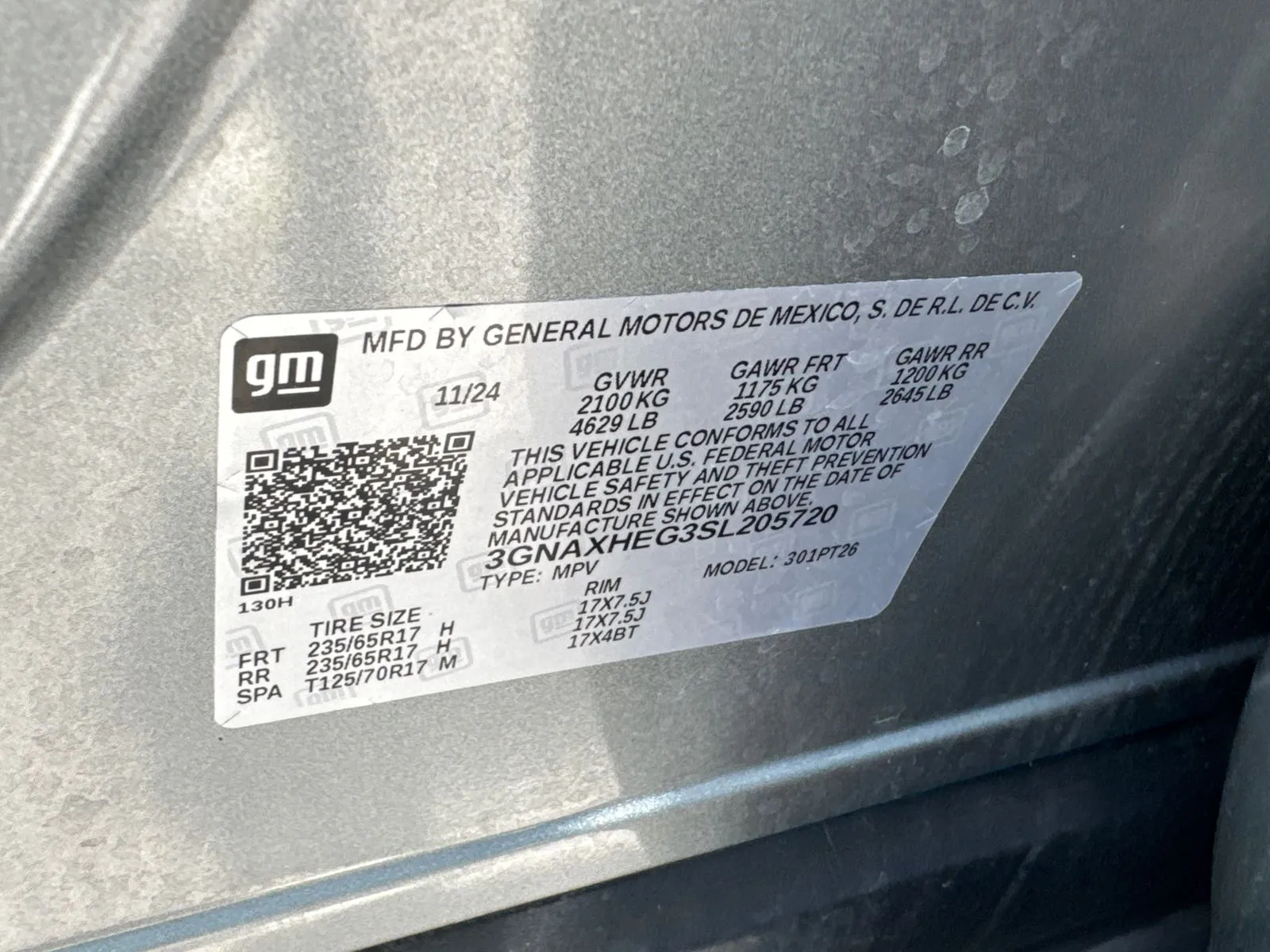 2025 Chevrolet Equinox LT - Photo 32