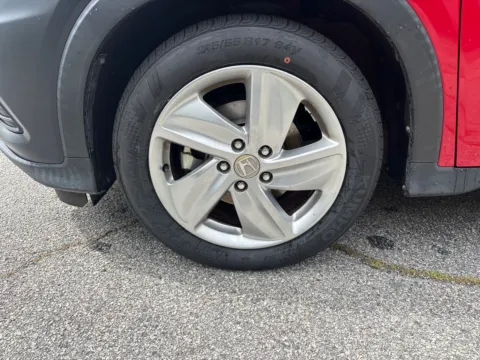 More photos of 2019 Honda HR-V EX at ALM Hyundai West, GA