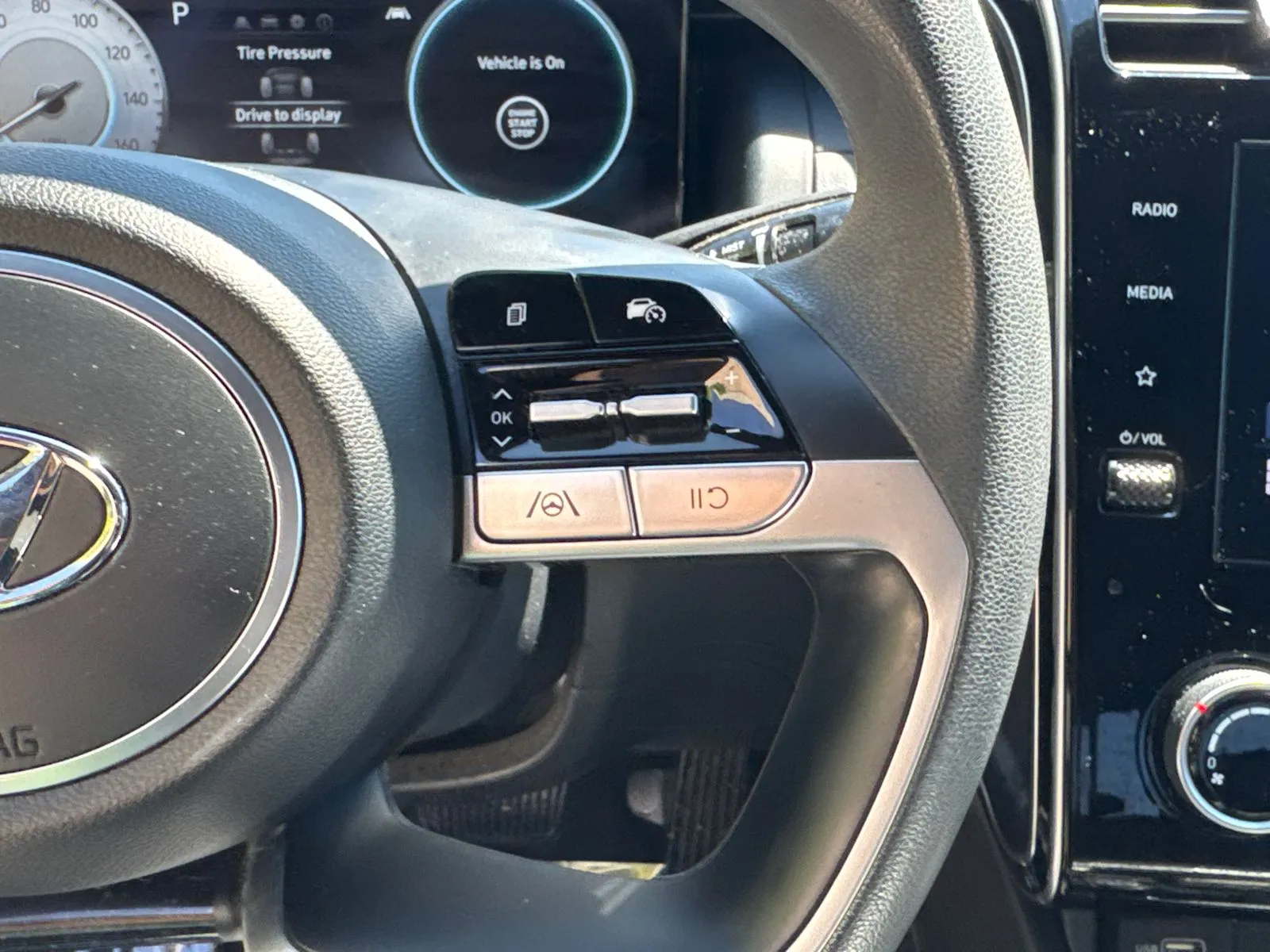 2023 Hyundai Santa Cruz SEL - Photo 25