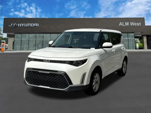 White 2025 Kia Soul LX for sale in Lithia Springs, GA