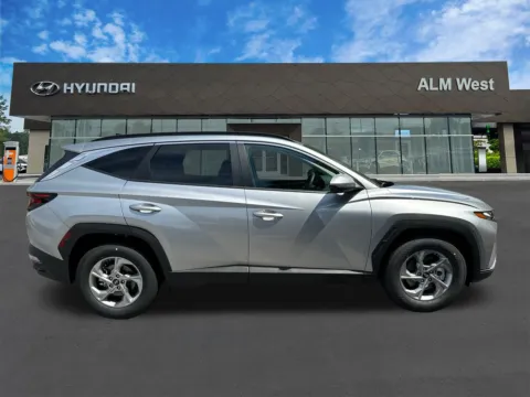 More photos of 2024 Hyundai Tucson SEL at ALM Hyundai West, GA