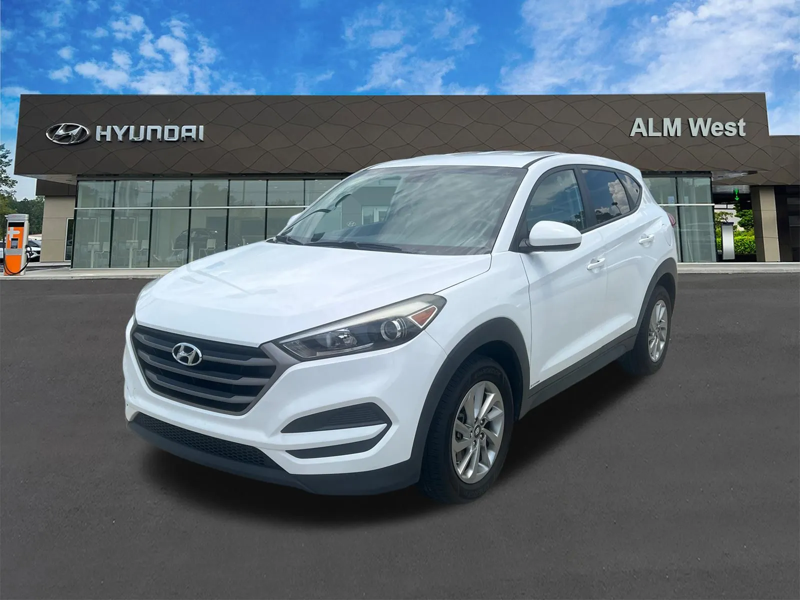 Used 2016 Hyundai Tucson SE with VIN KM8J23A40GU126469 for sale in Lumberton, NC