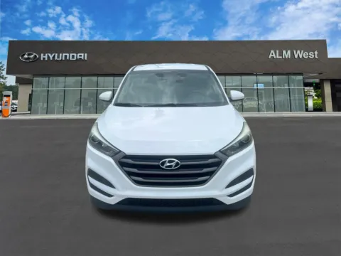 Photos of 2016 Hyundai Tucson SE for sale in Lithia Springs, GA at ALM Hyundai West