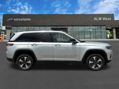 More photos of 2024 Jeep Grand Cherokee 4xe at ALM Hyundai West, GA