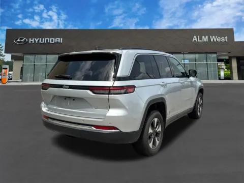 More photos of 2024 Jeep Grand Cherokee 4xe at ALM Hyundai West, GA