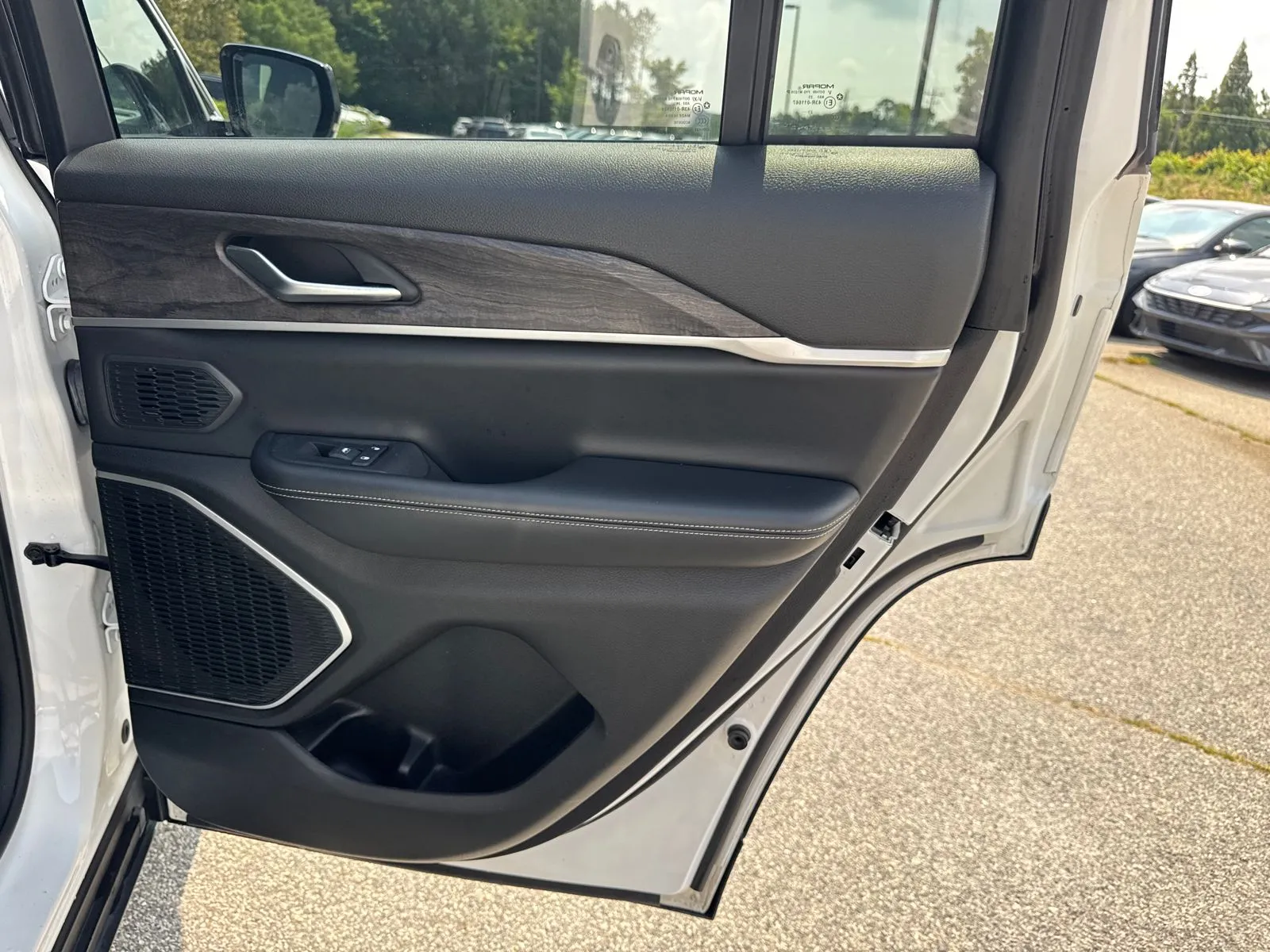 2024 Jeep Grand Cherokee 4xe - Photo 16