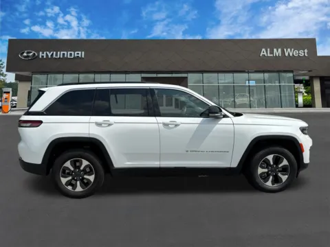More photos of 2024 Jeep Grand Cherokee 4xe at ALM Hyundai West, GA