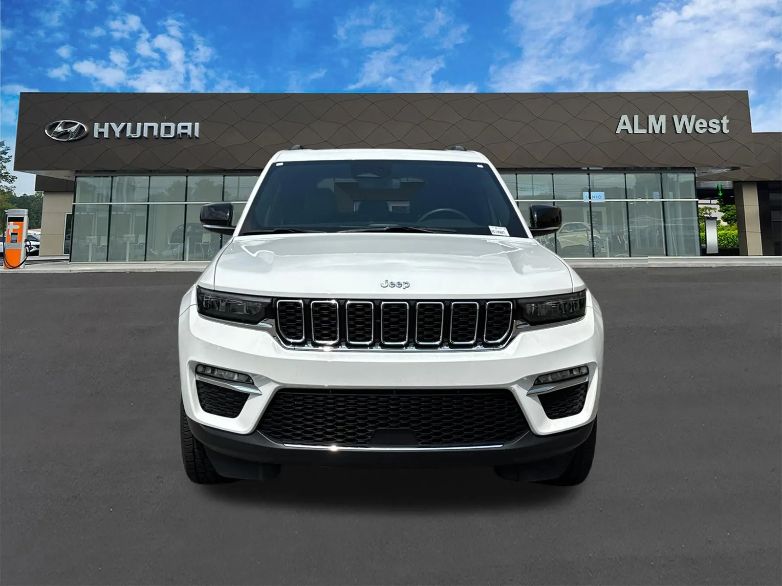 2024 Jeep Grand Cherokee 4xe - Photo 2